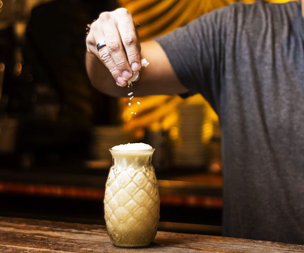 Pineapple Coffee Fizz, για δροσερό και τροπικό καλοκαίρι